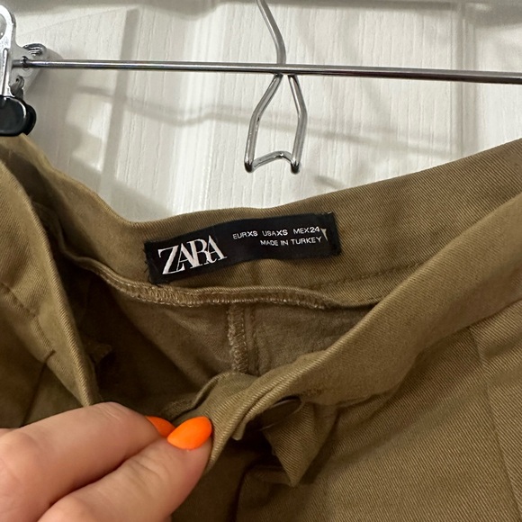 Olive Green Zara Pants - Picture 3 of 3